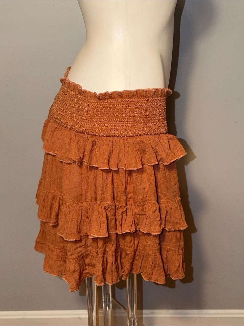 Free People Ladies Thalia Tonal Embroidered Mini Skirt. Large.